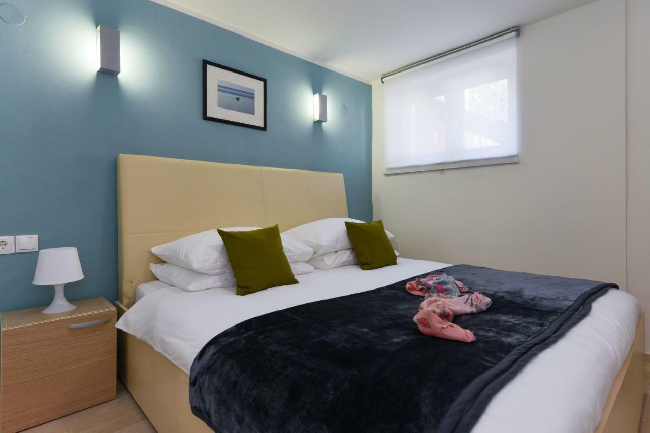Cecilia Apartments Lun  Kültér fotó