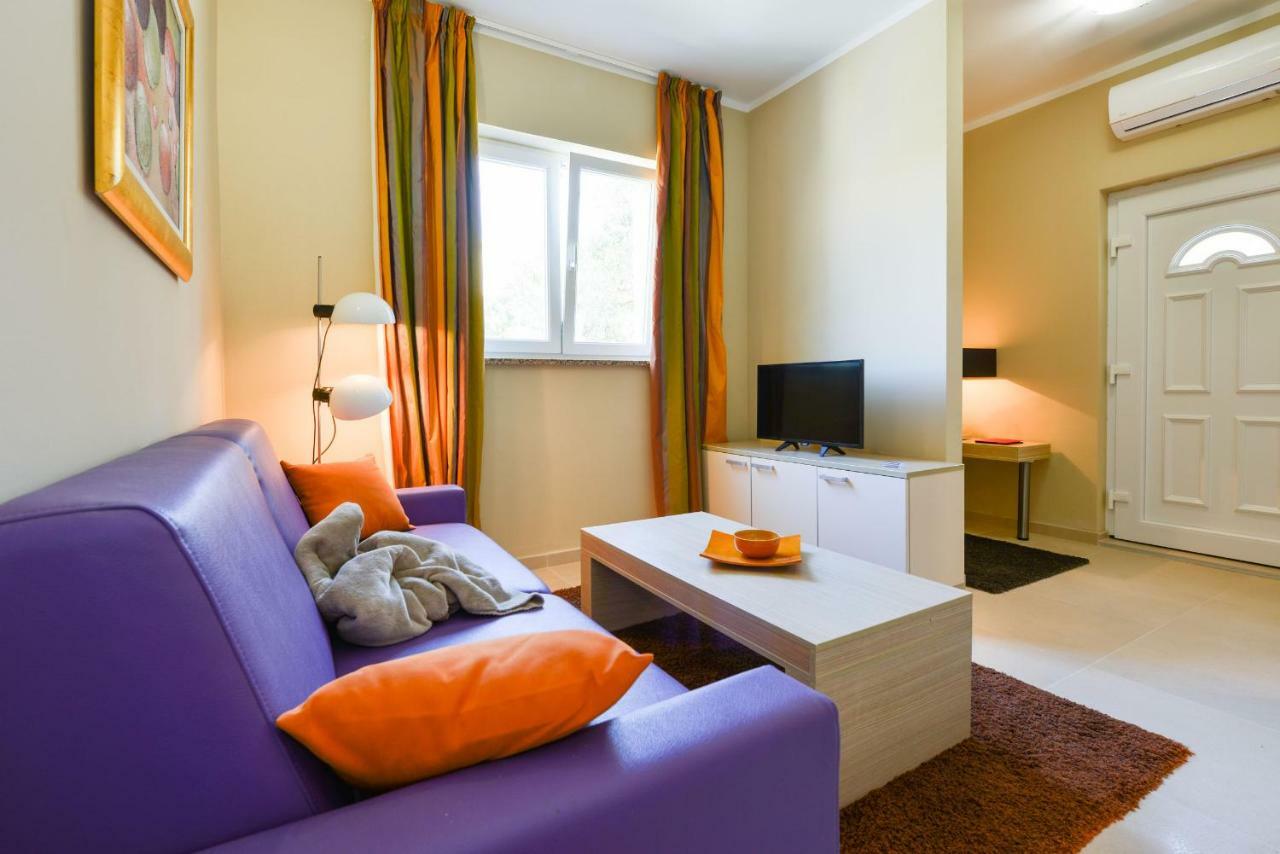Cecilia Apartments Lun  Kültér fotó